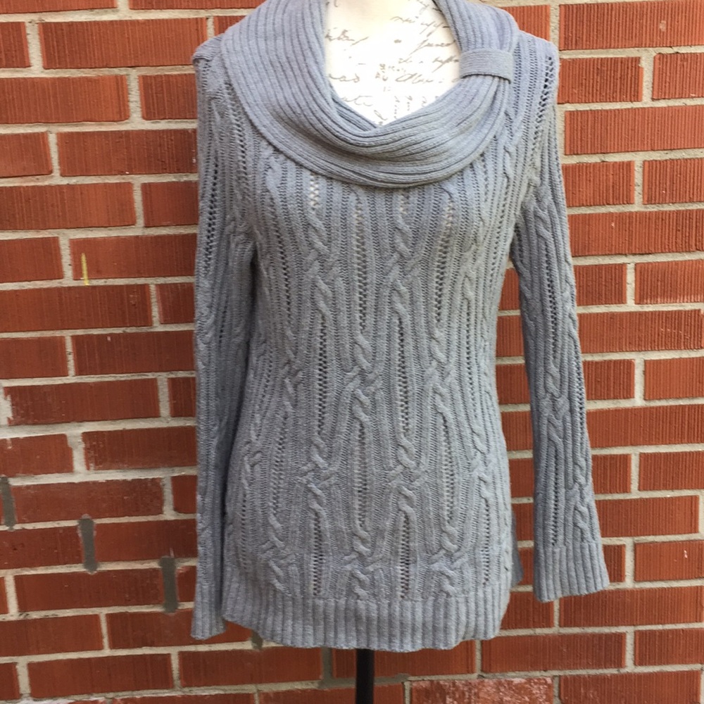 White House Black Market Sweater